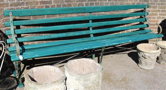 Railway bench(-)